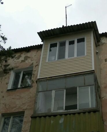 продаю двухкомнатную квартиру в бишкеке: 2 бөлмө, 58 кв. м, 105-серия, 4 кабат, Евроремонт