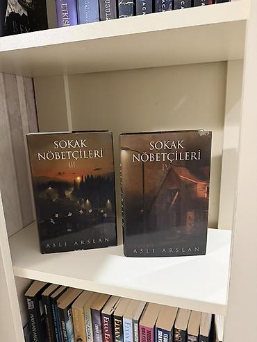 turk kitabları: Məhsul: Kitab dəsti – “Sokak Nöbetçileri” III və IV Müəllif: Aslı — 2