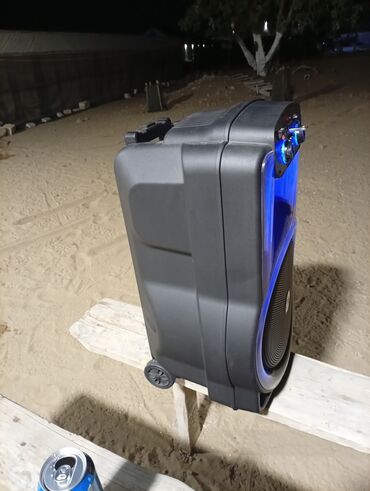 aux bluetooth qiymeti: Portativ Bluetooth dinamik, musiqi dinləmək və ya tədbirlər üçün güclü