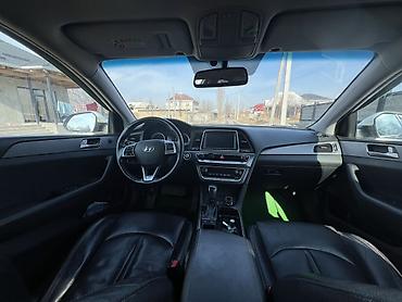 Hyundai: Hyundai Sonata: 2019 г., 2 л, Автомат, Газ, Седан — 7