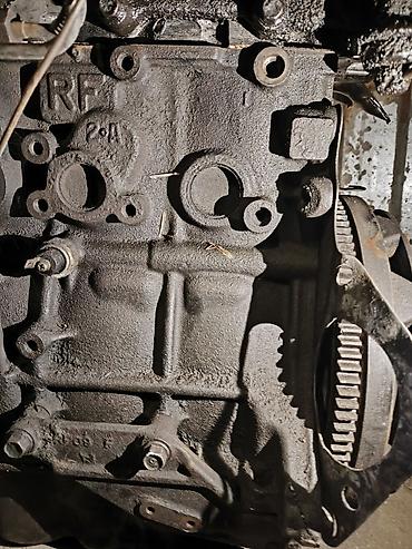 Двигатели, моторы и ГБЦ: Двигатель дизельный в сборе. Основные характеристики: - Рядный — 7