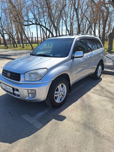 Toyota: Toyota RAV4: 2002 г., 2 л, Автомат, Бензин, Кроссовер