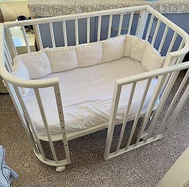 bunk bed: Детская кроватка-трансформер, белая
Боковины с двух сторон убираются — 1