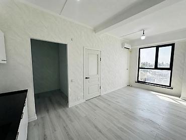 коммунаров: 1 комната, 36 м², Шлагбаум Элитка, 5 этаж, Евроремонт — 2
