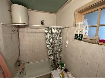 66: 2 комнаты, 47 м², Азия Молл Сталинка, 1 этаж, Требуется ремонт — 10