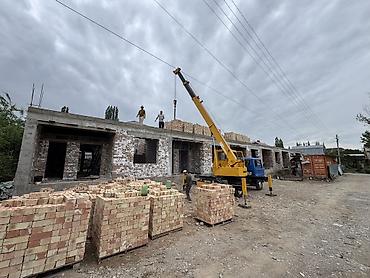 шейный машинка: Стрела 21 м, 5000 т, Борт 5000 кг — 10