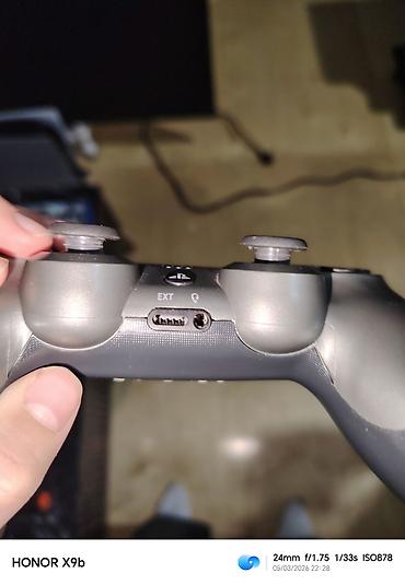 Video oyunlar üçün aksesuarlar: PS4 üçün aksessuar və oyun diskləri paketi - DualShock 4 üçün silikon — 6