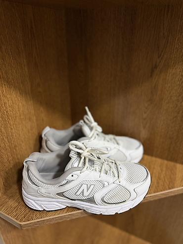 Kişi ayaqqabıları: New Balance 410v7 kişilər üçün idman ayaqqabısı - Model: New Balance — 1