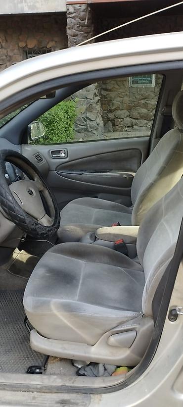 honda prius: Toyota Prius: 2002 г., 1.5 л, Автомат, Гибрид, Лифтбек — 6