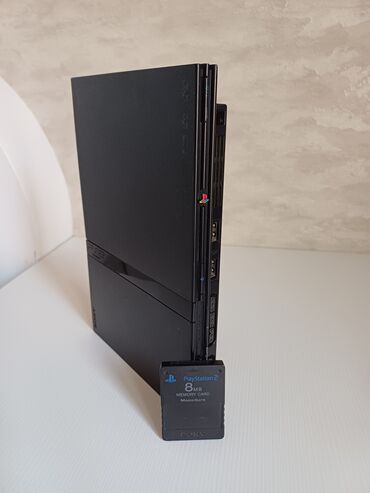 PS4 (Sony Playstation 4): PS2 vəziyəti idealdır memory cardi var orjinal birdənə oyunu var