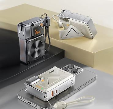 Внешние аккумуляторы: Внешний Аккумулятор Powerbank с беспроводной зарядкой Adaptive Quick — 8