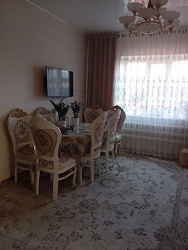 место на аламединском рынке: Продаю большой кирпичный полуподвальный дом в районе — 9
