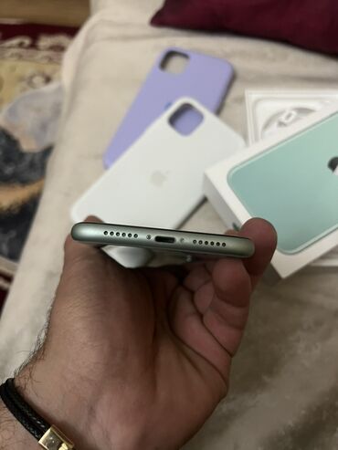Apple iPhone: IPhone 11, 64 GB, Yaşıl, Face ID — 10