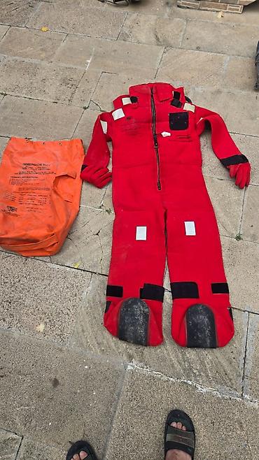 kətan kostyum: Dəniz üçün immersion suit (həyat qurtaran su keçirməyən kostyum) - — 1
