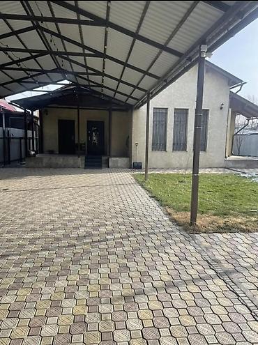 Долгосрочная аренда домов: 110 м², 5 комнат, Парковка, Утепленный, Теплый пол — 1