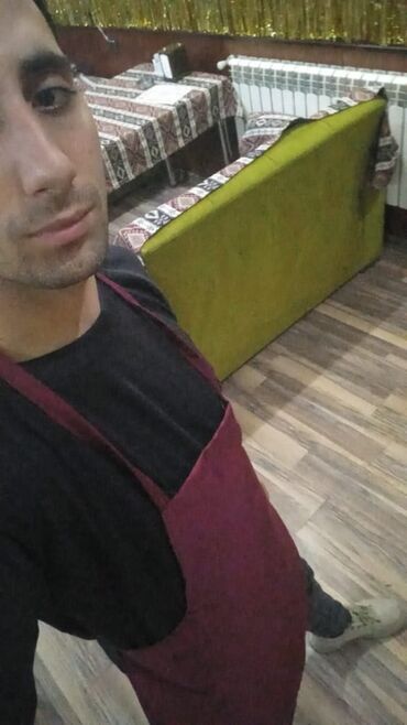 Baristalar: Ofisiant. 1-2 illik təcrübə