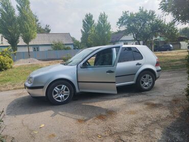 Volkswagen: Volkswagen Golf: 2001 г., 1.6 л, Механика, Бензин, Хэтчбэк — 2