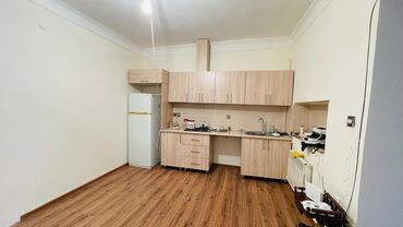 Həyət evləri və villaların satışı: 6-cı mikrorayon 5 otaqlı, 170 kv. m, Kredit yoxdur, Orta təmir -da lalafo.az — 8 Həyət evləri və villaların satışı: 6-cı mikrorayon 5 otaqlı, 170 kv. m, Kredit yoxdur, Orta təmir — 8