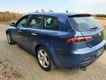 lestrosa srbija: Alfa Romeo 159 gepek kod boje 275A. Alfa Romeo 159 gepek kod boje — 1