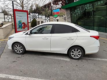 changan alsvin: Changan Alsvin sedan - Kuzov: 4 qapılı sedan, ağ rəng - Mühərrik — 2