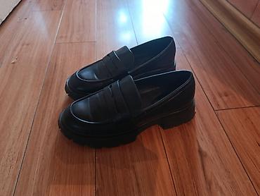 Женская обувь: Женские лоферы черные (penny loafer) состояние отличное идеально — 2
