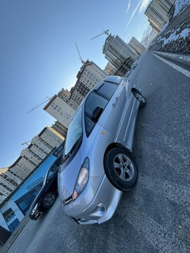 Toyota: Toyota Estima: 2002 г., 2.4 л, Автомат, Бензин, Минивэн — 3