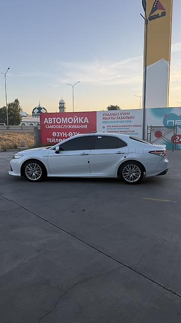 camry 55 exclusive: Toyota Camry: 2019 г., 2.5 л, Гибрид, Седан — 4