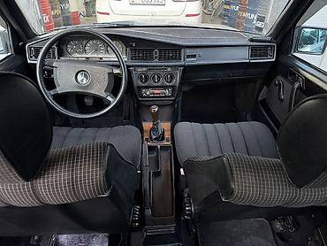 кузов 99: Mercedes-Benz 190: 1986 г., Механика, Седан — 7