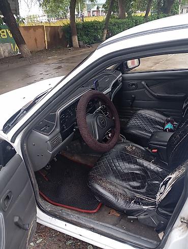 2 4 д: Daewoo Nexia: 1998 г., 1.5 л, Механика, Бензин, Седан — 8