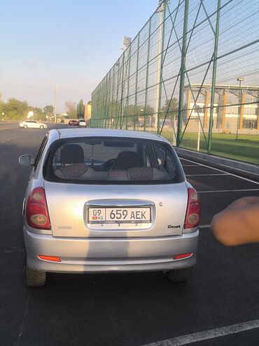 Toyota: Toyota Дуэт: 2003 г., 1 л, Автомат, Бензиновая, Хэтчбэк — 7