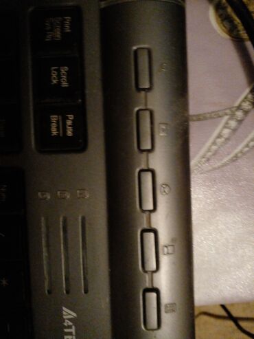 Masaüstü kompüterlər və iş stansiyaları: Masa üstü kompyuter OYQ DDR2 5 qb HDD 400 qb Prosessor İntel — 24