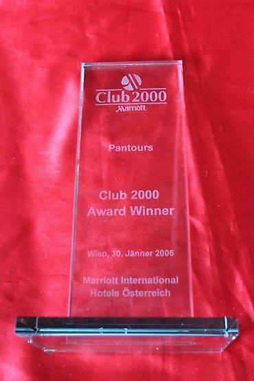 cacanke oglasi: STAKLENA PLAKETA CLUB 2000, MARRIOTT, 2006. | Staklena Plaketa Club — 2