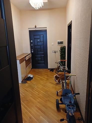Квартиры: Satılır: geniş və zövqlə dizayn edilmiş mənzil interyeri 98 kv 2 den 3 — 3