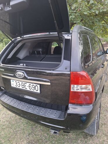 Kia: Kia Sportage: 2 l | 2008 il Ofrouder/SUV — 10