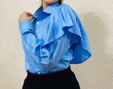 блузка с: Блузка, Классическая модель, Шелк, С воланами