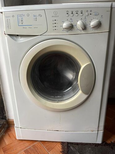 yamata tikis masini qiymeti: Paltaryuyan maşın Indesit, 6 kq, İşlənmiş, Avtomat, Ünvandan götürmə