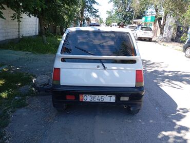 авто растрочка: Продаю деово Тико очень удобно еканомный для доставки тоже подходит