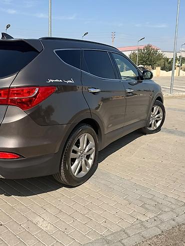 niva pikap satilir: Hyundai Santa Fe krossover modeli təqdim olunur. Avtomobil tünd boz — 4