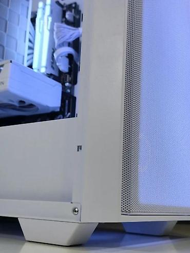 Desktop računari i radne stanice: Ryzen 7 7800X3D RX 9060XT B840 32GB 1TB - SM159PC. ✨ Prodaja i — 13