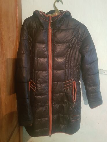 черная куртка зимняя: Куртка 2XL (EU 44), цвет - Черный
