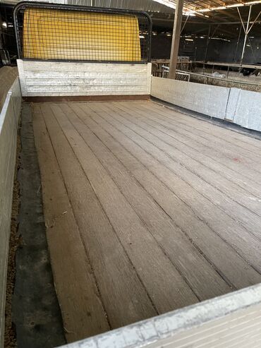 Легкий грузовой транспорт: Легкий грузовик, Mercedes-Benz, Стандарт — 4