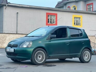 Toyota: Toyota Yaris: 2000 г., 1.3 л, Механика, Бензин