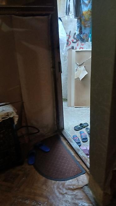 Аренда комнат: Metro elmlere yaxın bir otaglı heyet evi kirayə verilir obsi heyedir — 5