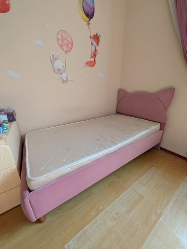 однаспалка кровать: Керебет, Колдонулган, Кыздар үчүн, Матрас, Жыгач, Өзү алып кетүү