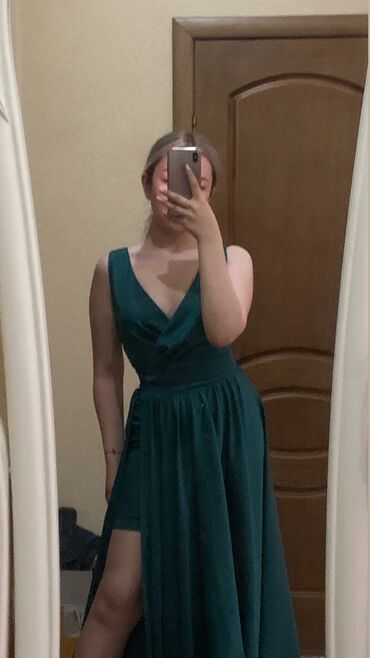 зеленое вечернее платье: Кече көйнөгү