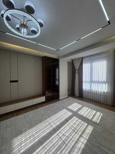 асанбай дом: 2 комнаты, 80 м², Элитка, 4 этаж, Дизайнерский ремонт