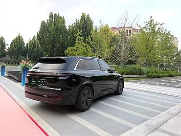 byd leopard 3: Lixiang L7: 2024 г., Гибрид, Кроссовер — 3