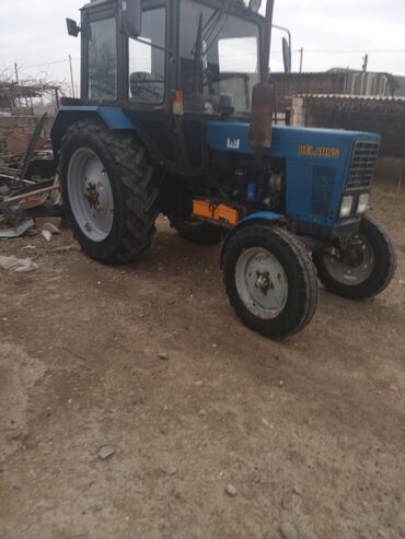 Traktorlar: Traktor Belarus (MTZ) 82, 1989 il, 300 at gücü, motor 2.2 l, İşlənmiş