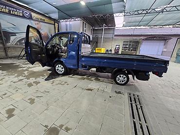 Коммерческий транспорт: Легкий грузовик, Hyundai, Стандарт, 1,5 т, Б/у — 3