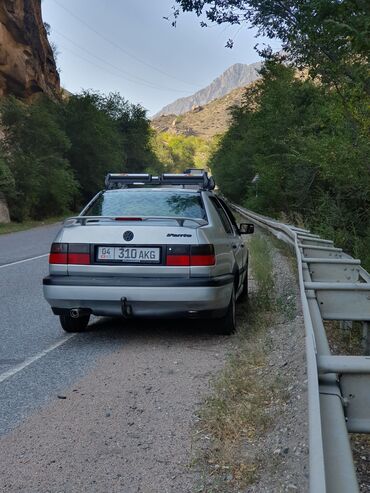 машина венто: Volkswagen Vento: 1995 г., 1.8 л, Механика, Бензин, Седан